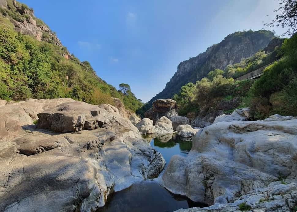 angosturas del rio Guadalmedina Benahavis